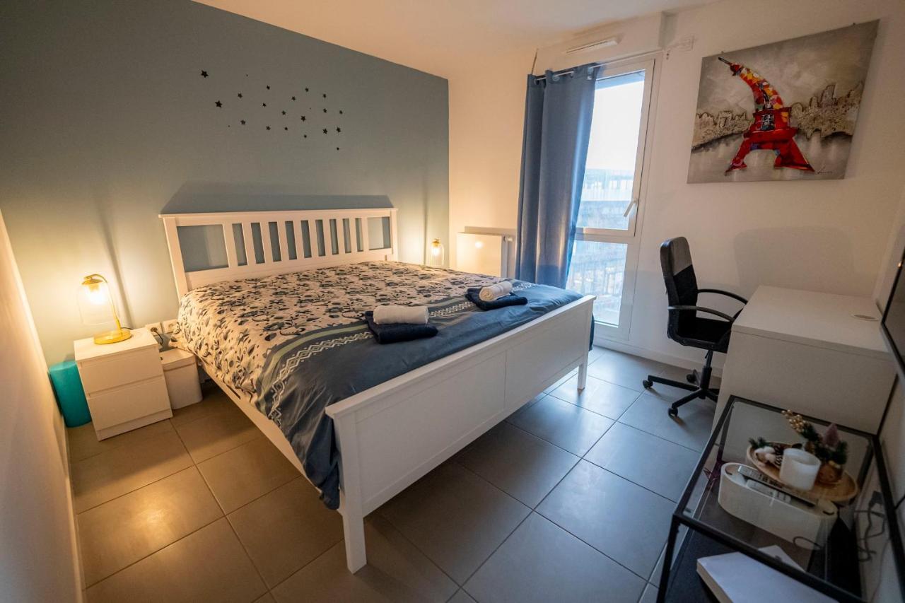 Apartment Spacious Near The *