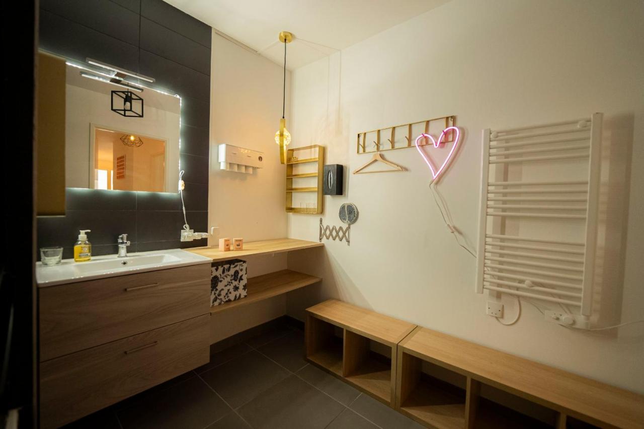 Spacious Near The